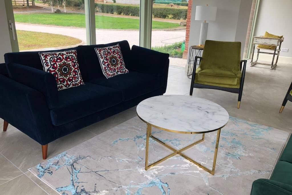 Ballyheifer House - A Beautiful 5 Bedroom Home. Махерафелт Екстериор снимка