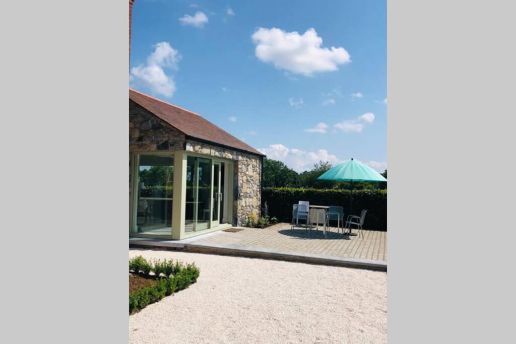 Ballyheifer House - A Beautiful 5 Bedroom Home. Махерафелт Екстериор снимка