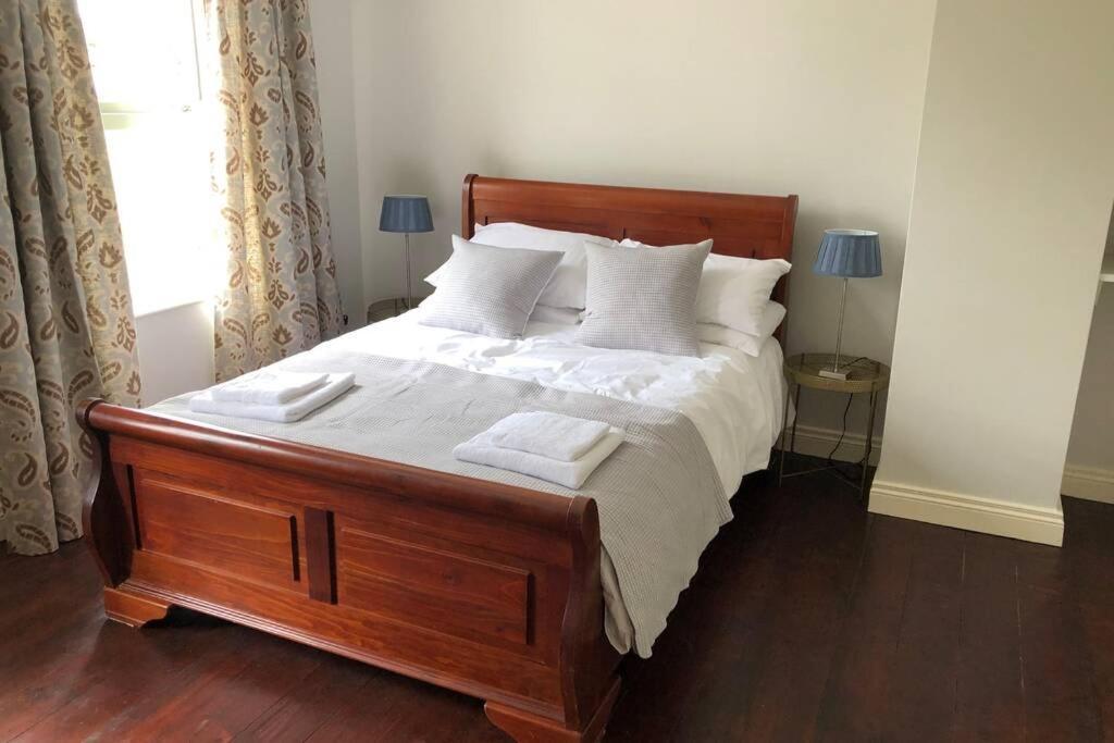 Ballyheifer House - A Beautiful 5 Bedroom Home. Махерафелт Екстериор снимка