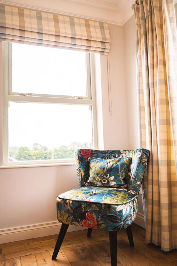 Ballyheifer House - A Beautiful 5 Bedroom Home. Махерафелт Екстериор снимка